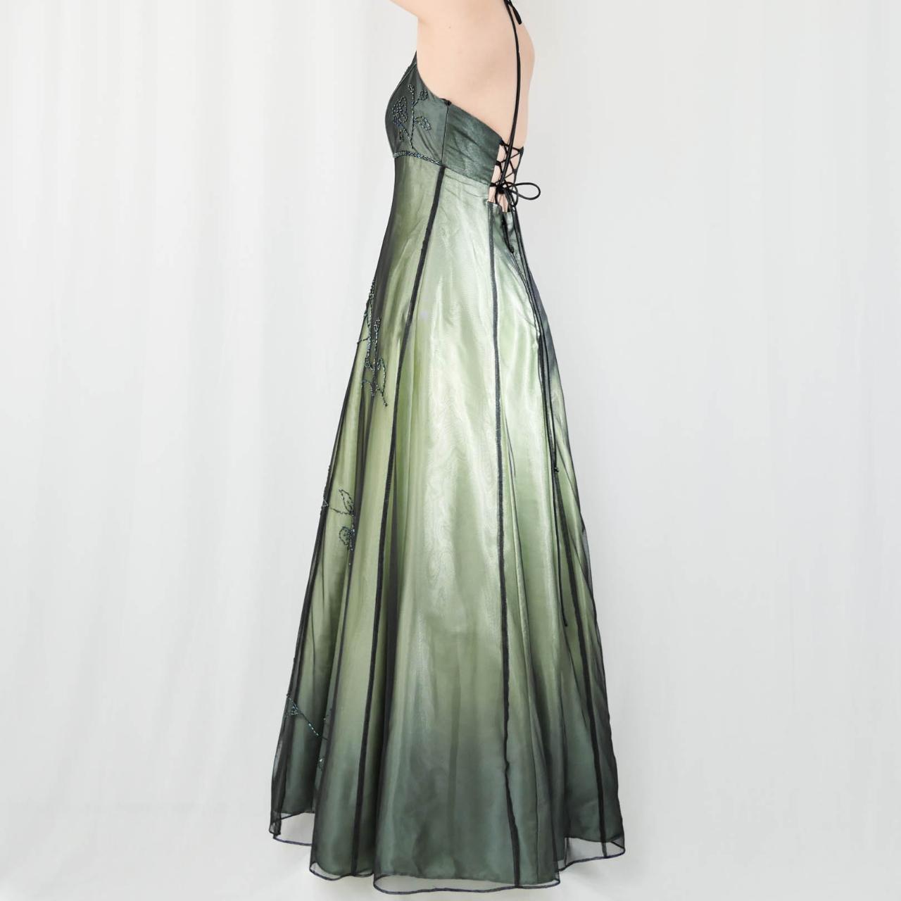 Robe de soirée longue en mousseline de soie et tulle, style empire, vert, vintage, ombré, florale, perles, col licou, gh3606
