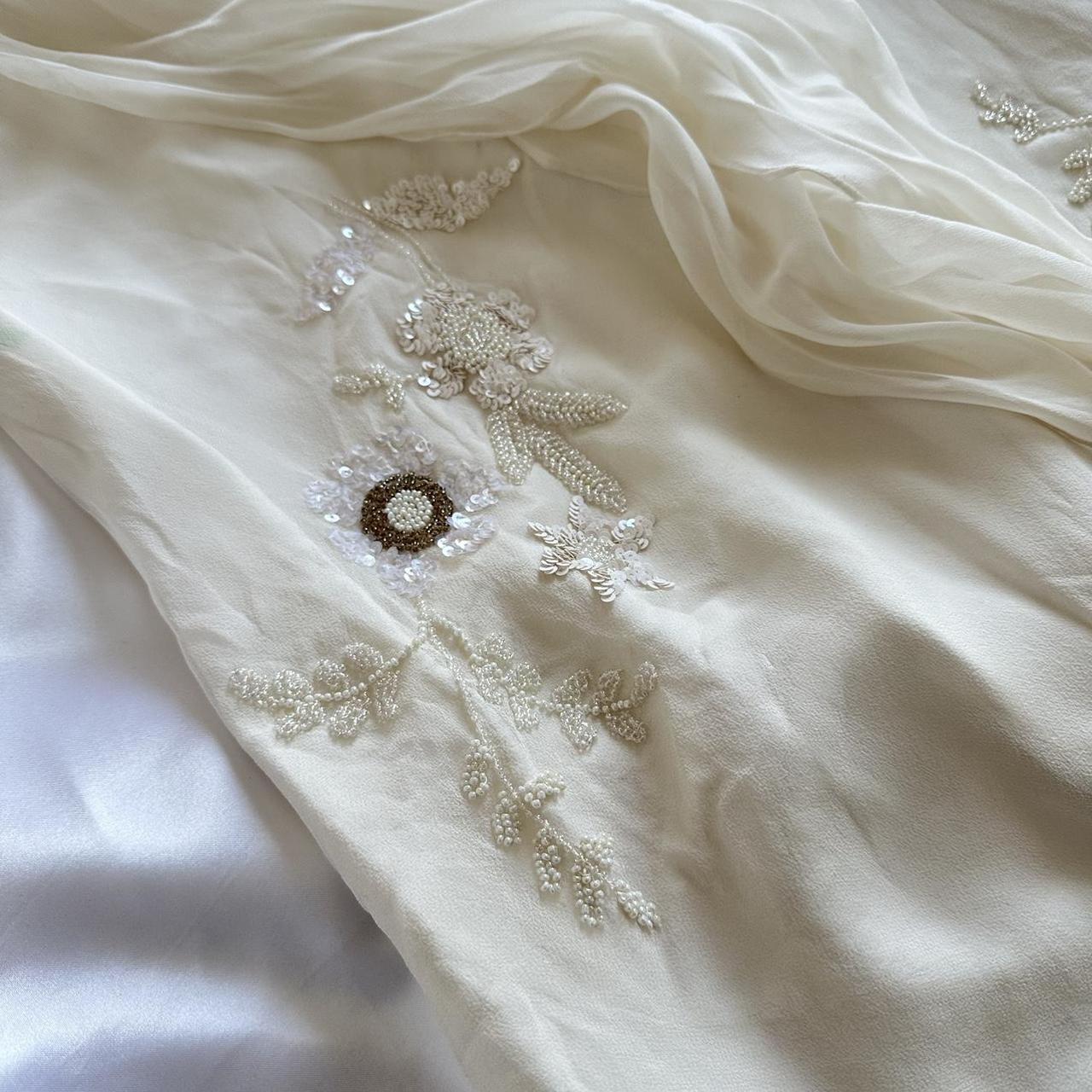 Elfenbein wunderschönes leichtes, zartes, mit Perlen besetztes Spaghettiträger-Lang-Chiffon-Ballkleid-Abendkleid-Partykleid gh3336