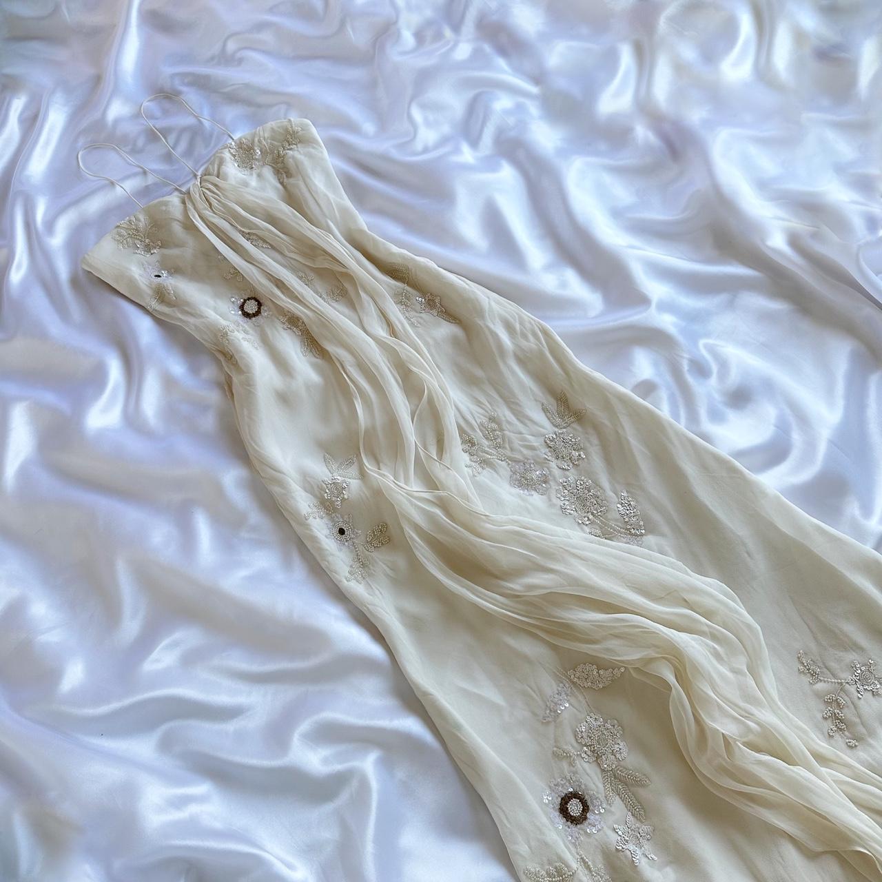 Elfenbein wunderschönes leichtes, zartes, mit Perlen besetztes Spaghettiträger-Lang-Chiffon-Ballkleid-Abendkleid-Partykleid gh3336