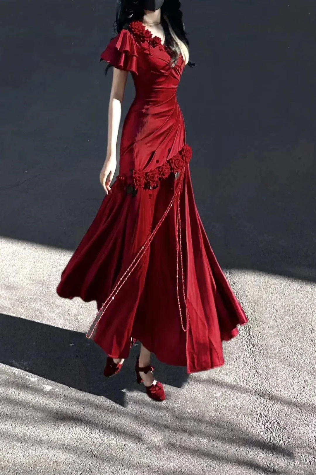 Rotes, schulterfreies, langes Retro-Kleid mit Blumenmuster gh6657