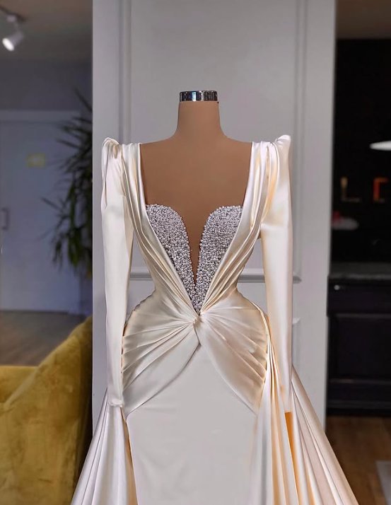 Robe de soirée sirène en satin à épaules dénudées et traîne perlée gh2176