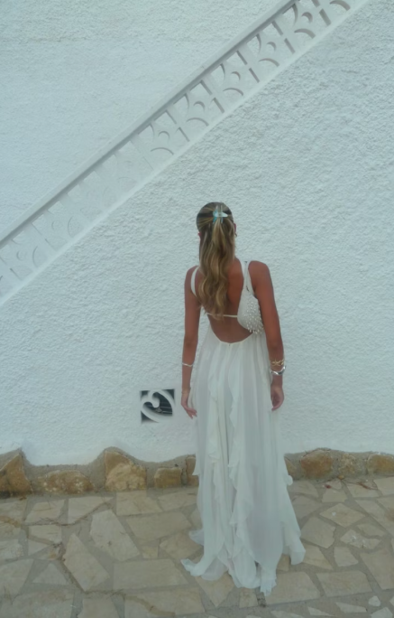 Robe de soirée en mousseline de soie blanche, couleur pure, jeune, élégante, douce, longue, à volants, irrégulière, pour bord de mer, plage, vacances, robe de soirée, robe de bal, gh3538