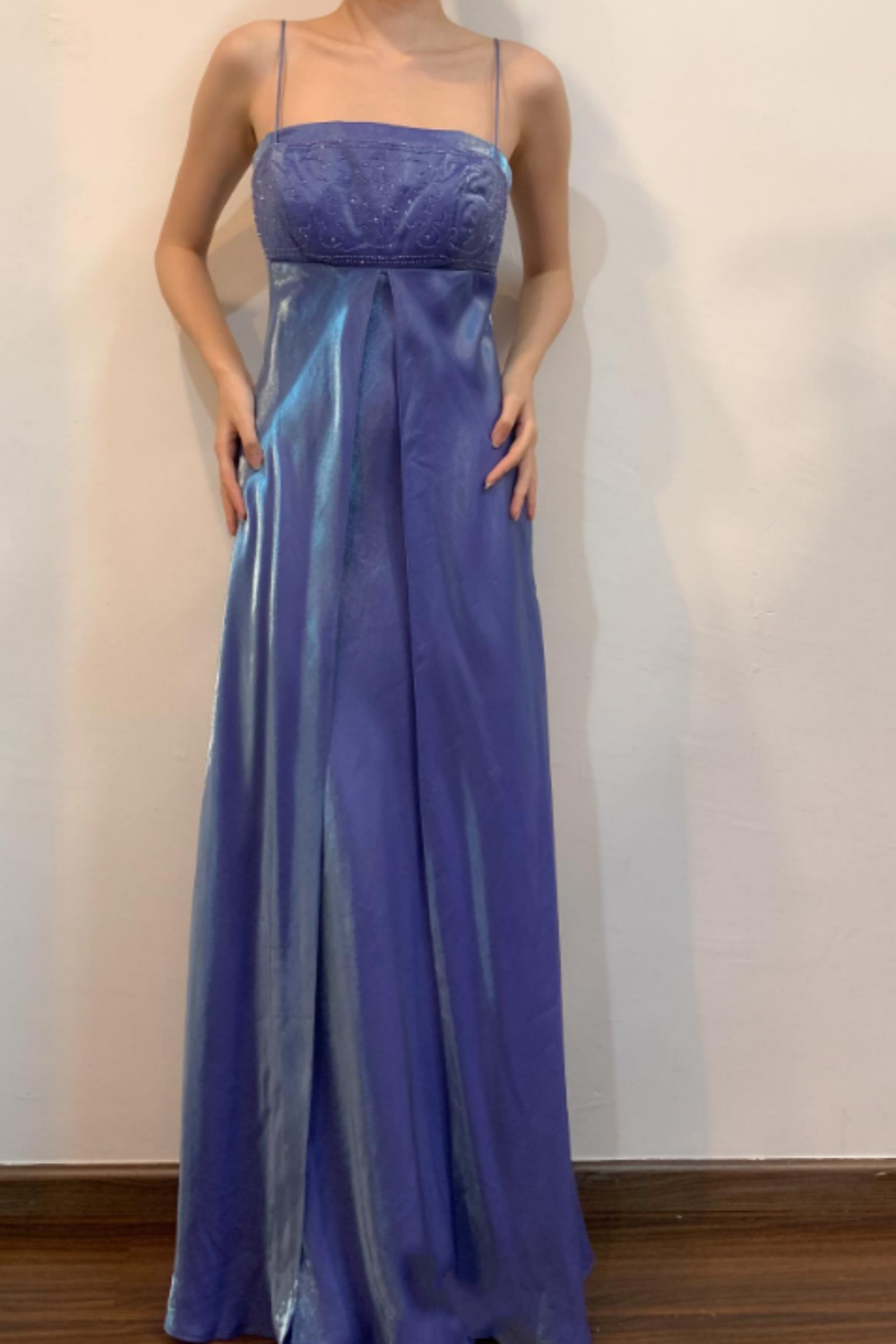 Girlhomeshops - Robe de bal longue en satin à la mode, exquise, à fleurs et perles, robe de remise de diplôme gh5528