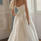 Französisches, leichtes Retro-Kleid mit Spaghettiträgern und Bustier | Tailliertes Maxikleid aus Satin mit weitem Rock für Hochzeiten im Freien, Verlobungen, luxuriöse Dinnerpartys und als Brautjungfernkleid gh6417