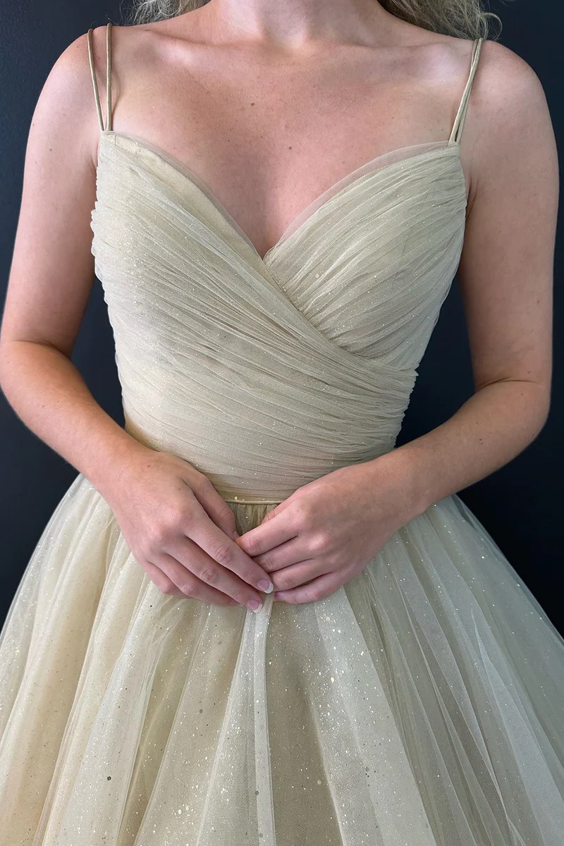 Robe de bal en tulle pailleté à col en V et dos lacé gh2706