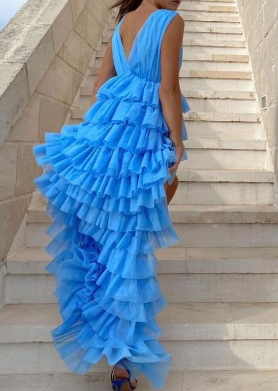 Robe de soirée formelle à col en V bleu à plusieurs niveaux gh2816