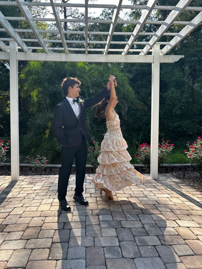 Süßes A-Linien-Ballkleid mit langen Rüschen und Blumenmuster, Partykleid gh2990