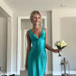 Robe de soirée longue en satin bleu élégant à col en V, robe de soirée pour invités de mariage, gh3343