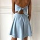 Robe de soirée courte en satin à bretelles spaghetti sans manches et nœud simple bleu gh808
