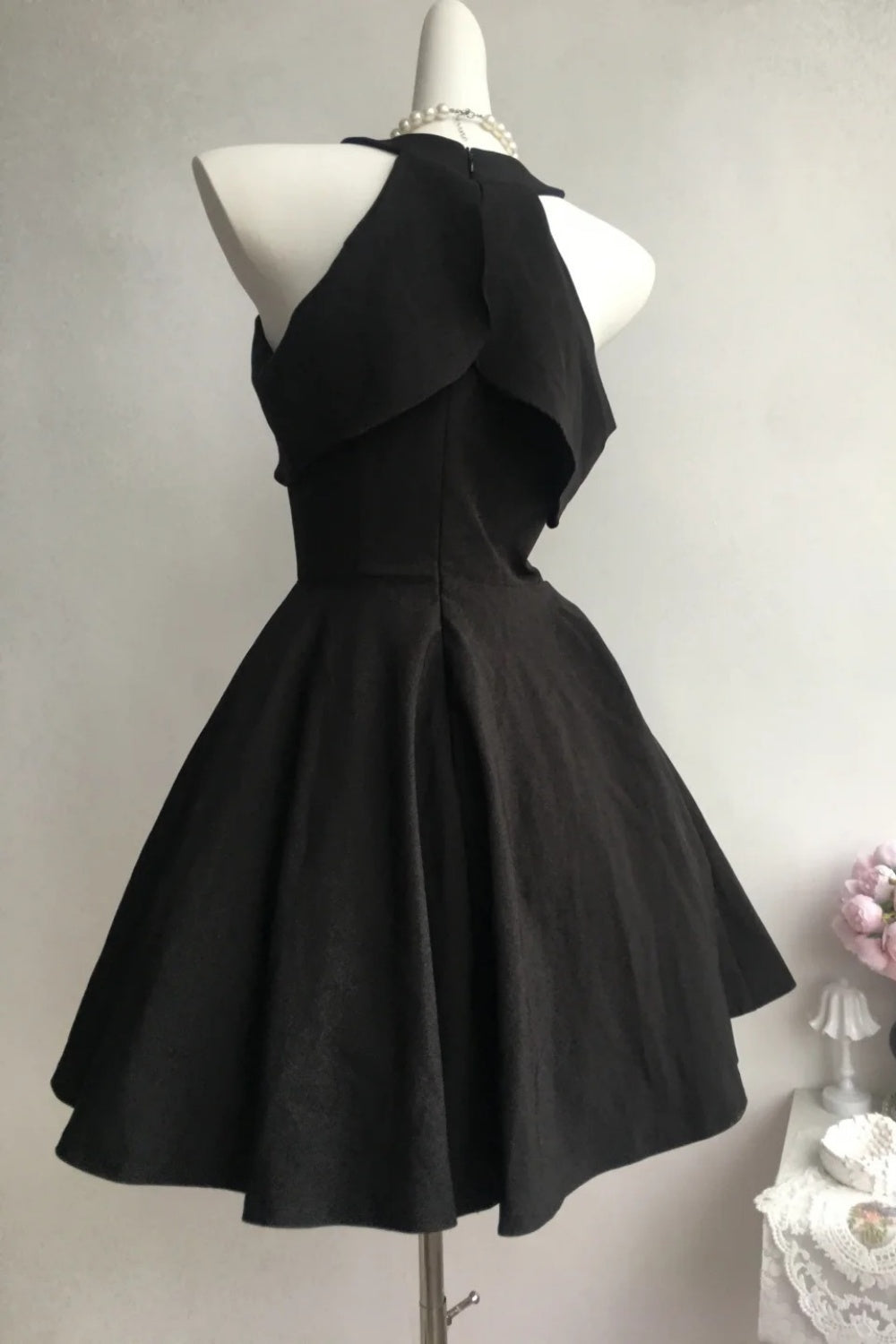 girlhomeshops-Black Strapless Simple Homecoming Chiffon Dress gh5739