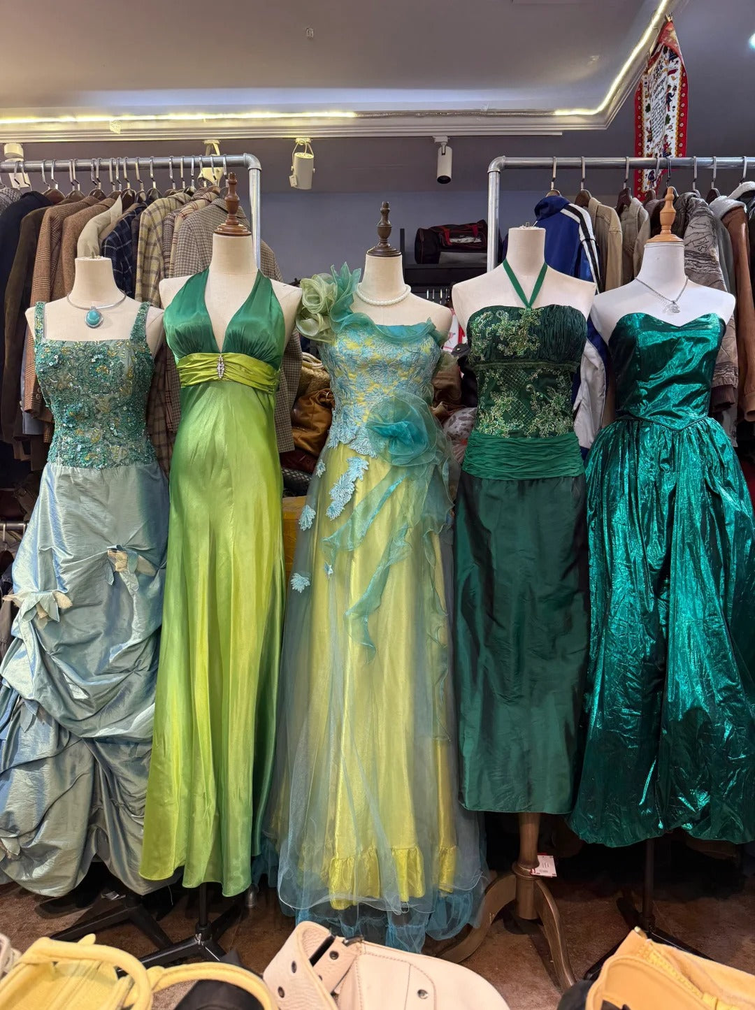 Robe de soirée longue en satin et tulle, élégante, dégradé de couleurs, style rétro, florale exquise, jaune et vert, gh4139