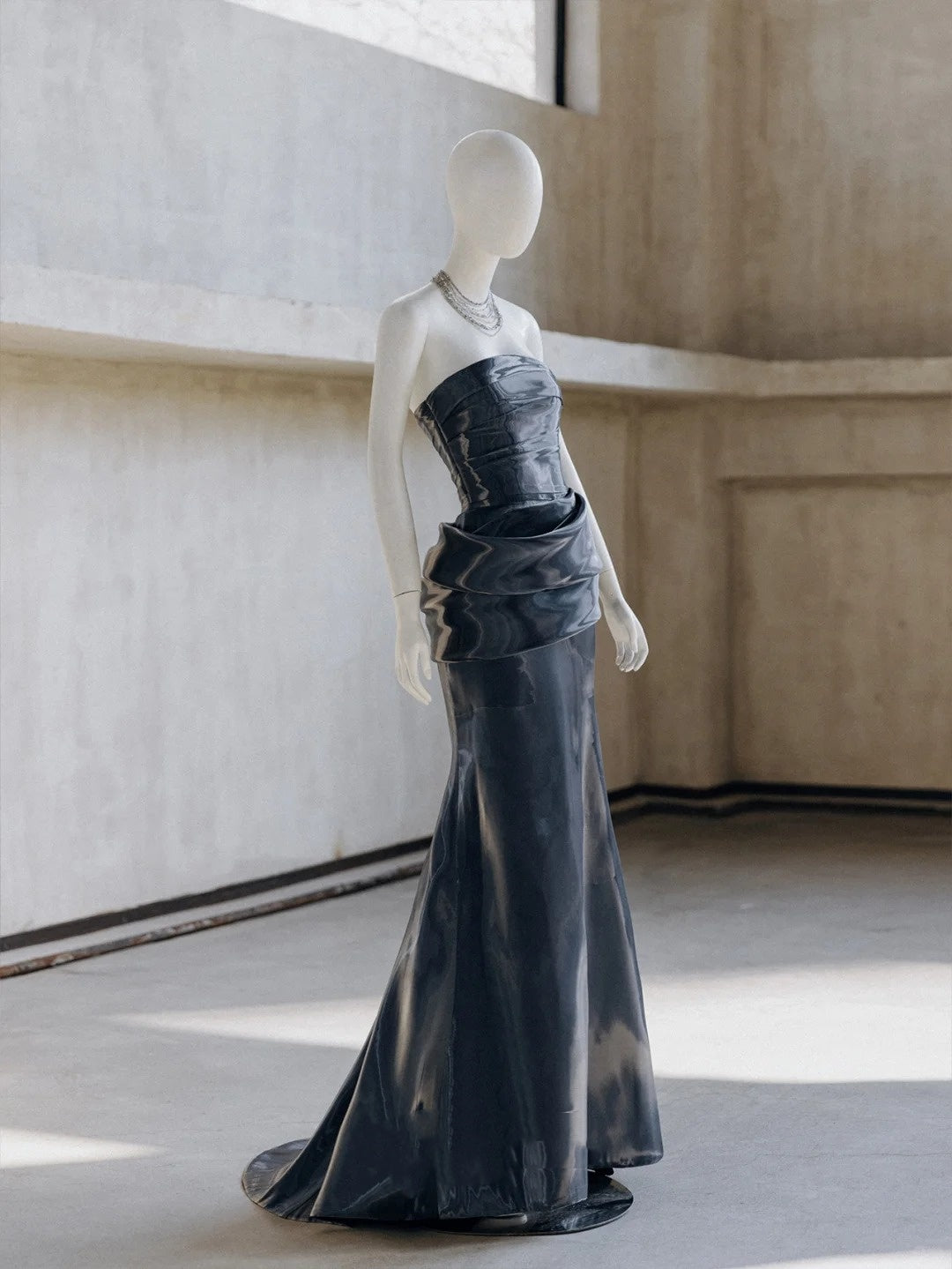 🌌🌠Blaues Gothic Cyber ​​Mechanical Goddess Liquid Metal Kleid Y3K Langes Satin Ballkleid Abendkleid gh4545