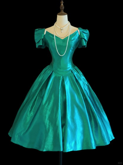 Peacock Green Satin Vintage Midi Ball Gown, V‑Neck Puff Short Sleeves, White Lace Shoulder Applique, Fitted Waist, Full A‑Line Midi Skirt, Retro Prom Dress gh8909