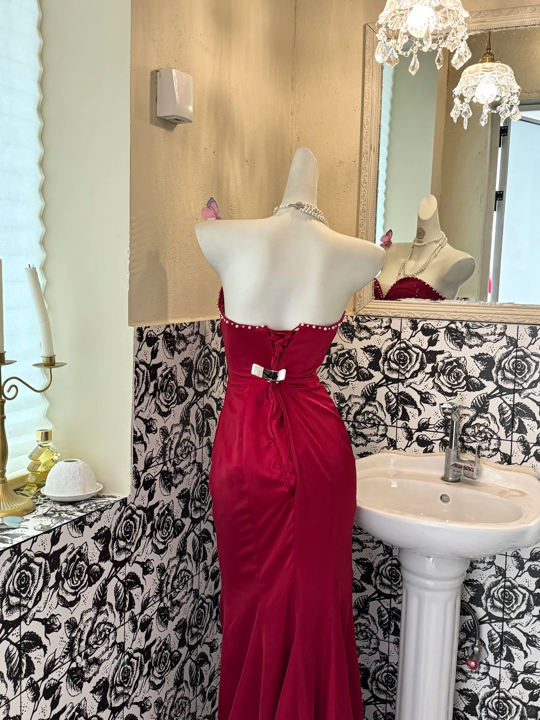 Burgundy Strapless Waist-Cinched Fitted Mermaid Sexy Vintage Romantic Gown gh7556