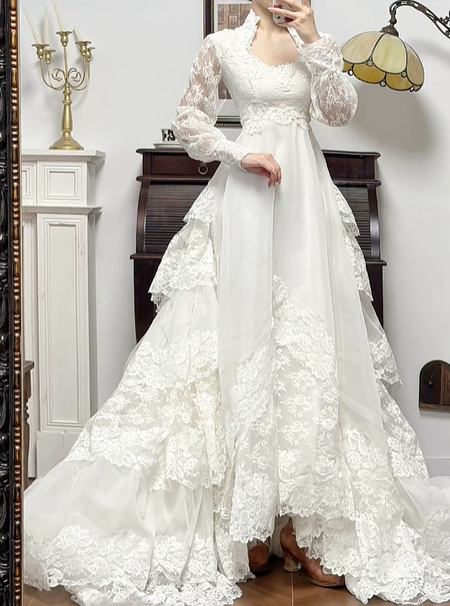 Ivory Vintage Lace Wedding Gown, Stand‑Up Collar With V‑Shape Scalloped Neckline, Long Lace Sleeves, Lace Appliqués Empire Waist, Multi‑Tier Cake‑Layer Lace Skirt With Long Train, Bridal Prom Dress gh8753