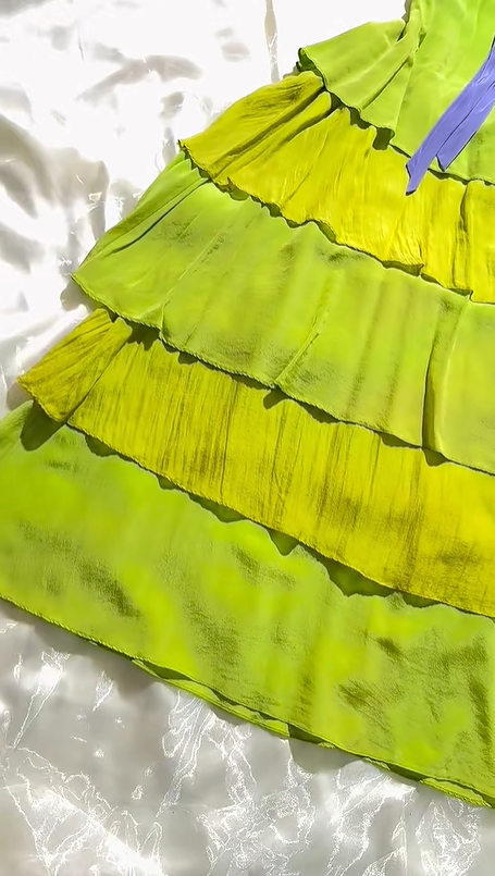 Vintage Yellow Green Halter Fitted Waist Long Prom & Evening Party Dress With Tiered Skirt gh8529