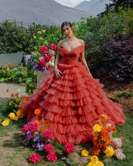 girlhomeshops - Orange-rotes, einfarbiges, mehrlagiges langes Kleid mit Tüll gh6199