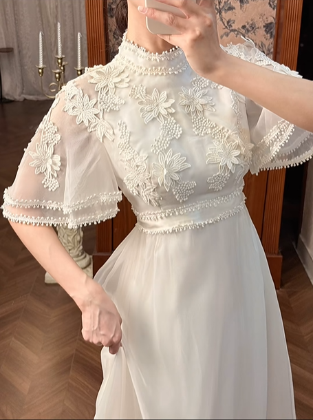 Ivory Vintage Tulle Wedding Gown, High Neck, Flare Mid‑Sleeves, 3D Floral Lace Appliqués, Empire High Waist, Multi‑Ruffle Hem Long Train Prom Dress gh8635
