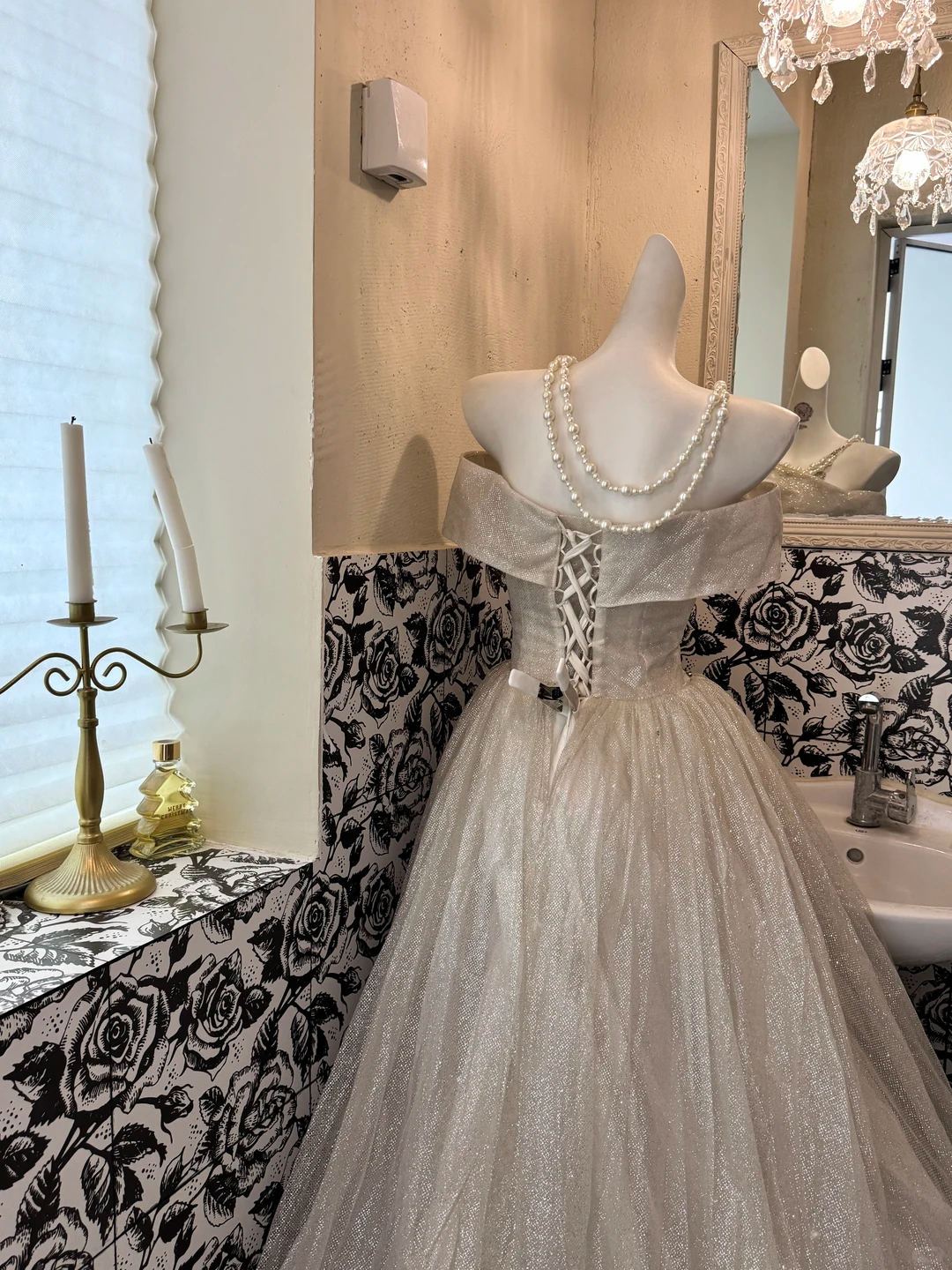 Light Gray Strapless Waist-Cinched Voluminous Full Skirt Luxury Romantic Dress, Wedding Gown gh7622