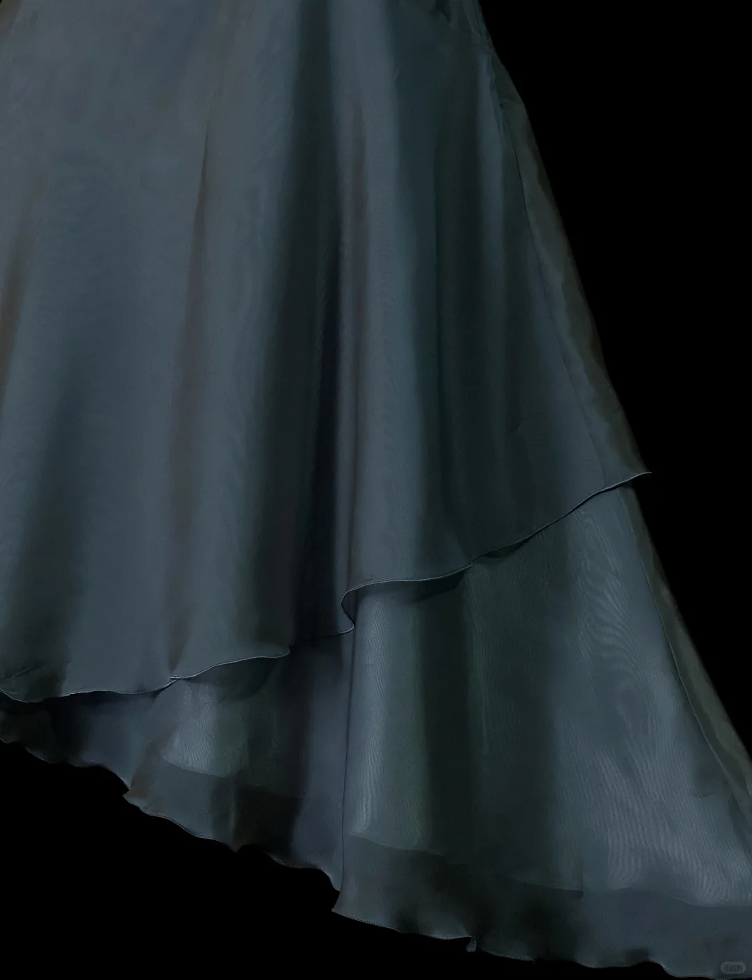 Dusty Blue Satin Slip Midi Gown, Cowl Draped Neckline, One‑Shoulder Tassel Rhinestone Fringe Detail, High Fitted Waist, Asymmetrical Tiered Flowy Midi Skirt, Retro Cold‑Tone Prom Evening Photoshoot Dress gh8872
