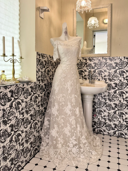 Ivory Lace Off-the-Shoulder Cinched Waist Figure-Flattering Long Romantic Dress, Wedding Gown gh7784