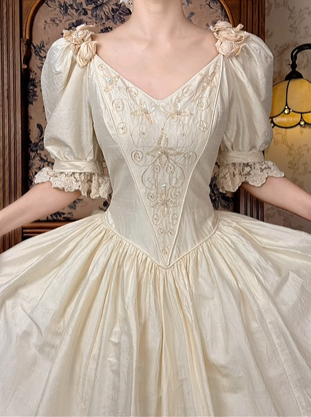 Off‑White Vintage Puff Sleeve Fitted Waist Full Flared Skirt Luxury Prom Gown, Wedding Dress gh8600