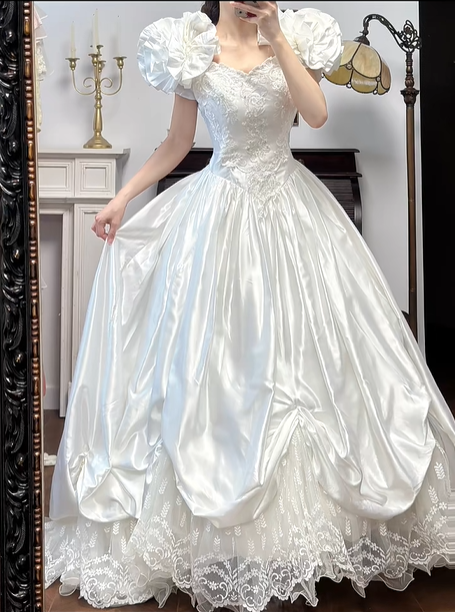 Ivory Vintage 3D Floral Puff‑Shoulder Satin Ball Gown Wedding Dress gh8746