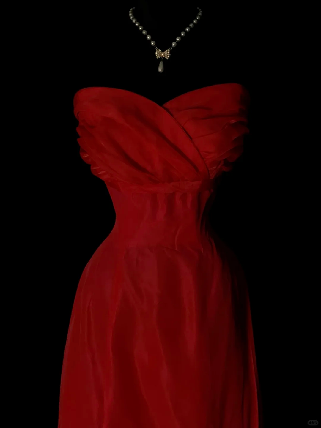 Red Vintage Mermaid Evening Gown, Strapless Sweetheart Neck With Twist Pleats, Fitted Waist, Floor‑Length Mermaid Skirt, Formal Prom Party Dress gh8891