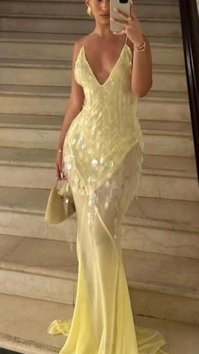 Yellow V-neck sequined mermaid slim long tulle ball gown evening dress party dress gh3020