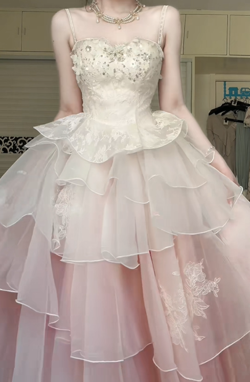 Pink‑White Ombre Spaghetti Strap Ball Gown, Lace Beaded Sweetheart Formal Dress Multi‑Layer Ruffle Organza Skirt for Prom Party gh8947