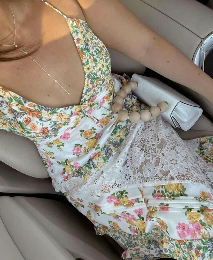 Beige light color floral spaghetti strap backless V-neck long fashionable and elegant lace prom dress evening dress party dress gh2925