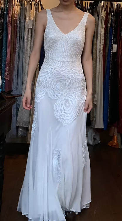 Sleeveless V Neck White Chiffon Prom Dress 3D Floral Lace Beaded Formal Evening Gown gh9806