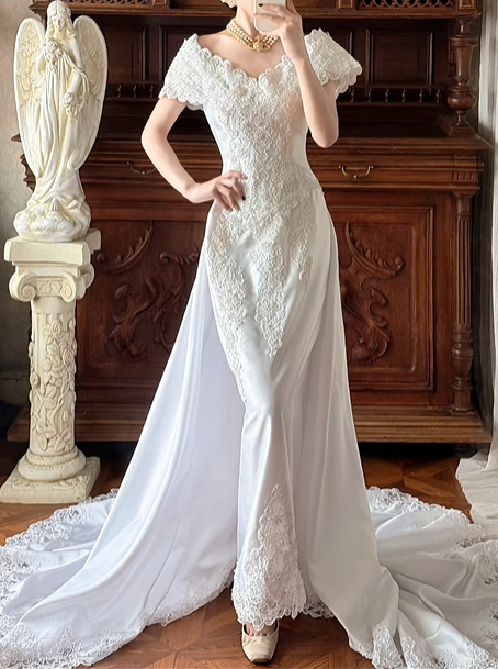 Ivory Satin Vintage V‑Neck Off‑The‑Shoulder Lace Cap Sleeve Heavy Floral Lace Appliqué Fitted Sheath Long Train Wedding Prom Gown gh8630