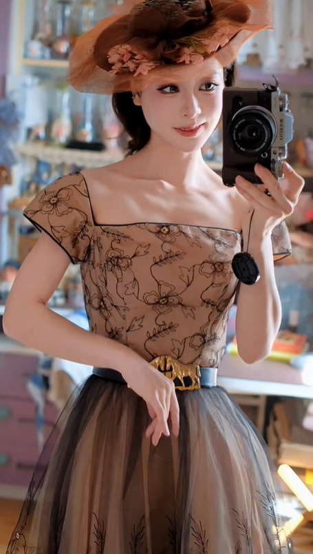 Elegant Nude Base Black Lace Square Neck Fitted Waist Flared Skirt Prom & Evening Party Dress gh8502