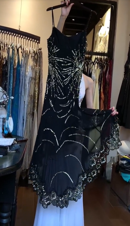 Spaghetti Strap Black Gatsby Beaded Sequin Evening Dress Irregular Lace Hem Formal Gown gh9799
