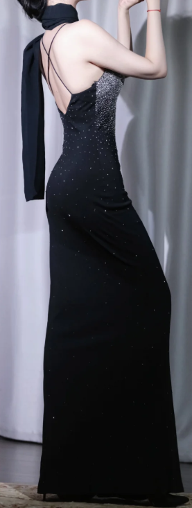 ✨Girlhomeshops-Black Silver Ombre Halter Mermaid Prom Gown Cowl Neck Rhinestone Evening Dress gh10099