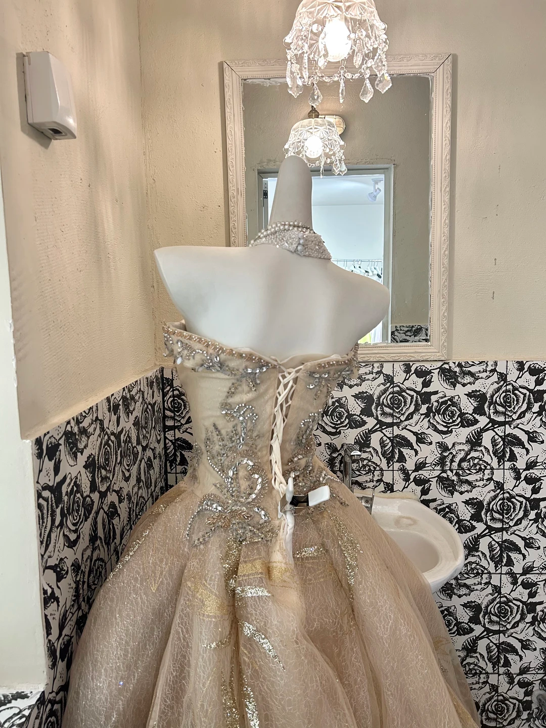 Gold Strapless Waist-Cinched Full Flared Skirt Luxury Elegant Romantic Dress, Wedding Gown gh7690
