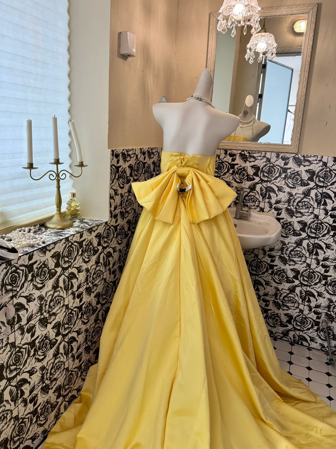 Bright Yellow Strapless Waist-Cinched Voluminous Princess Skirt Elegant Vintage Romantic Dress, Wedding Gown gh7570