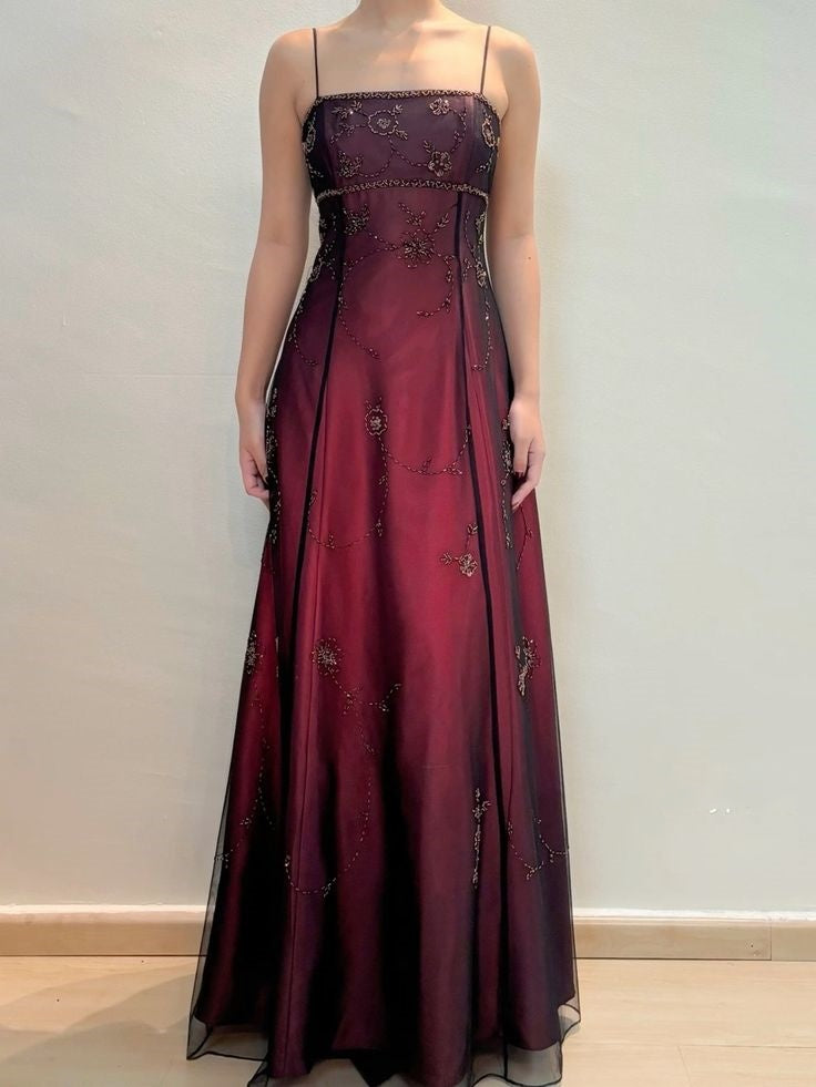 Burgundy Spaghetti Straps Exquisite Beaded Long Tulle Ball Gown Evening Dress gh3208