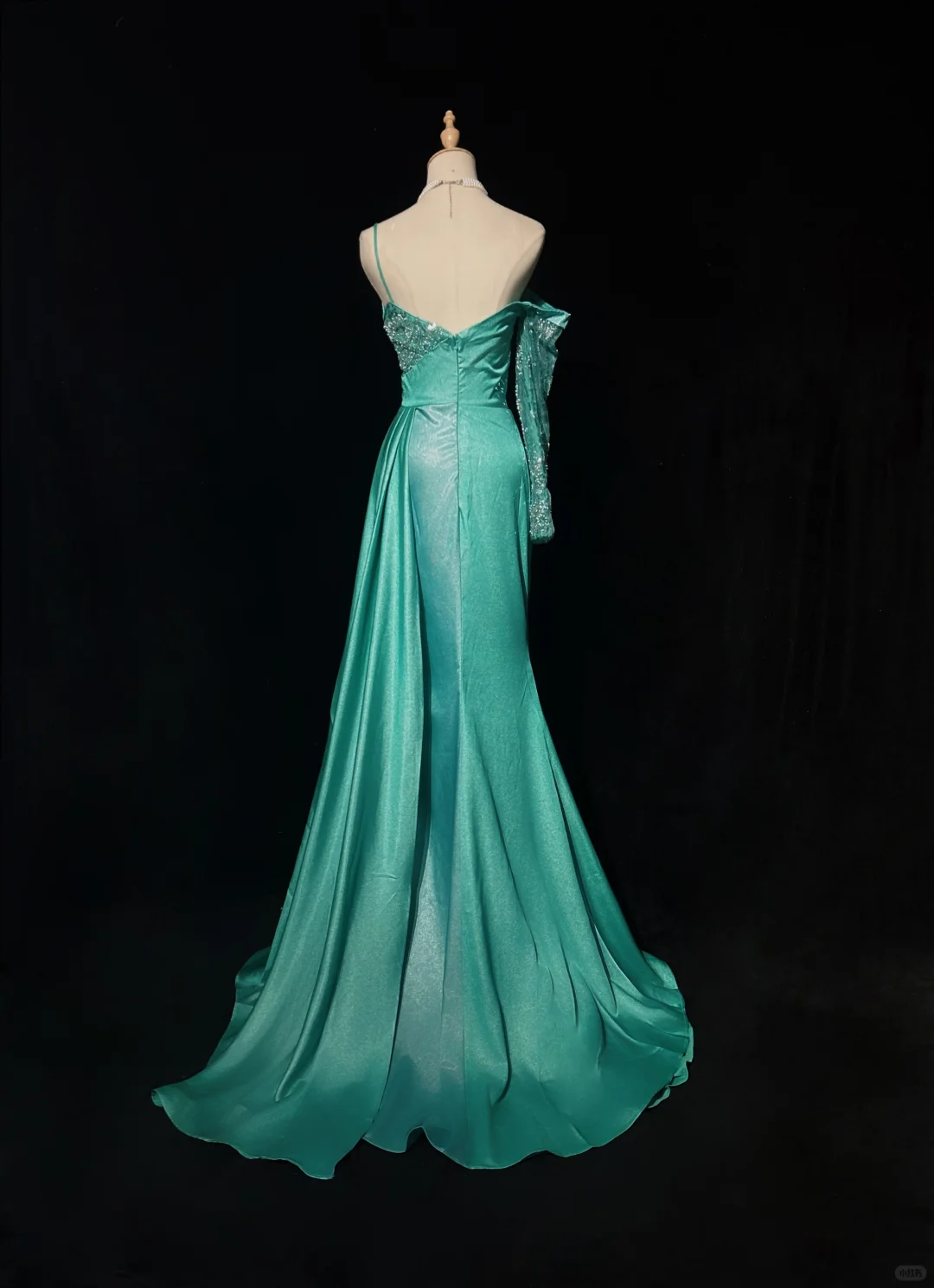 Spaghetti Straps Teal Prom Dress Sweetheart Neck Satin Hand Beaded High Slit Formal Gown gh9551