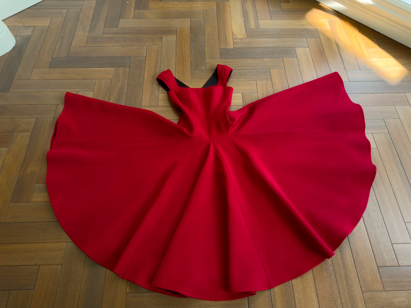 Burgundy Square Neck Cap Sleeve Midi Evening Gown, Fitted Waist, Full A‑Line Swing Skirt, Matte Crepe Formal Party Prom Dress gh8922