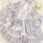 Hellviolettes Satin-Ballkleid mit eckigem Ausschnitt, langen Ärmeln, Stufenrock, Rokoko-Stil, Spitze und Schleife – ideal für Teepartys und Retro-Partys (gh6739)