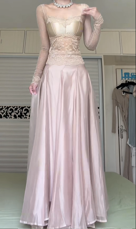 Champagne Pink Two‑Piece Long Prom Gown, Lace Square Neck Long‑Sleeve Top, Satin Bust Cups, Sheer Floral Lace Waist, High‑Waist Shiny Satin Floor‑Length Skirt, Formal Evening Dress gh8930