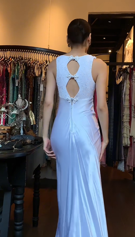 White Round Neck Satin Evening Gown Hand Beaded High Waist Long Prom Dress gh9677