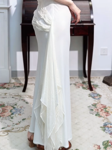Off‑White Vintage Halter Sleeveless 3D‑Flower Diagonal‑Draped‑Sash Asymmetrical‑Train Mermaid Evening Prom Gown gh8802