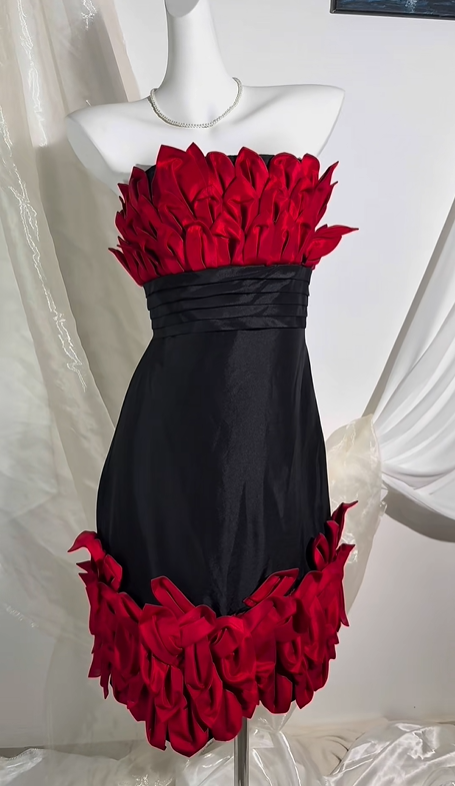 Sexy Vintage Red Strapless Prom Gown with Black Splicing, Fitted Waist Slim Silhouette, Evening Party Dress gh8559