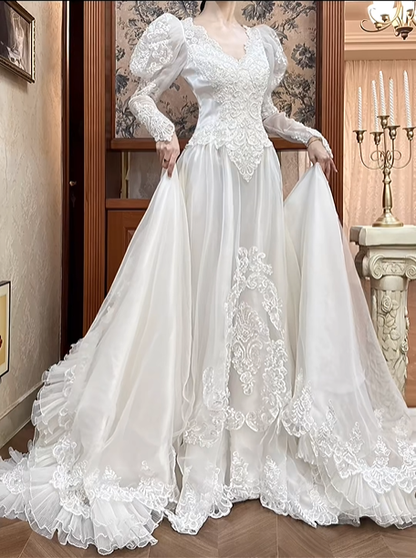 White Vintage Tulle Wedding Gown, V‑Neck Leg‑of‑Mutton Puff Long Sleeves, Tulle Lace Embroidered Long Sleeves, Heavy Lace Appliqués Fitted Bodice, A‑Line Long Train With Multi‑Layer Ruffle Lace Hem, Prom & Wedding Dress gh8666