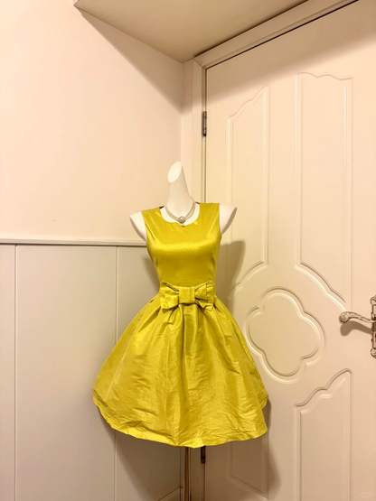 Mustard Yellow Vintage Homecoming Dress Sleeveless Square Neck A-Line Cocktail Party Gown with Bow gh9364