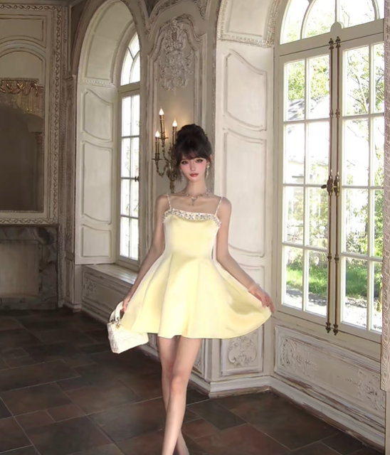 Pale Yellow Satin Homecoming Dress Spaghetti Straps Rhinestone Short Prom Dress gh9403