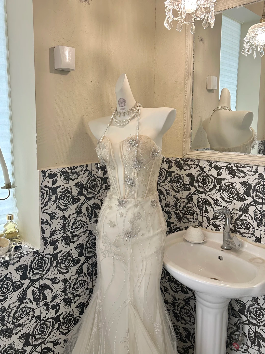 Ivory Strapless Waist-Cinched Slim Fit Hip-Hugging Sexy Mermaid Skirt Romantic Dress, Wedding Gown gh7694